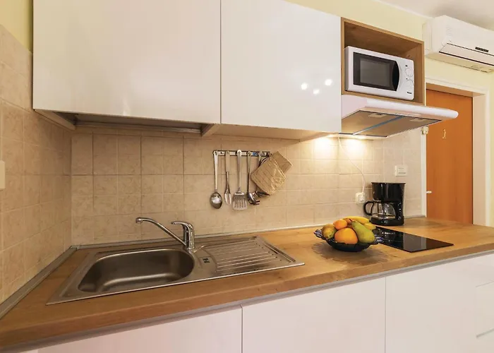 Beautiful Apartment In Pula With Wifi * Pula