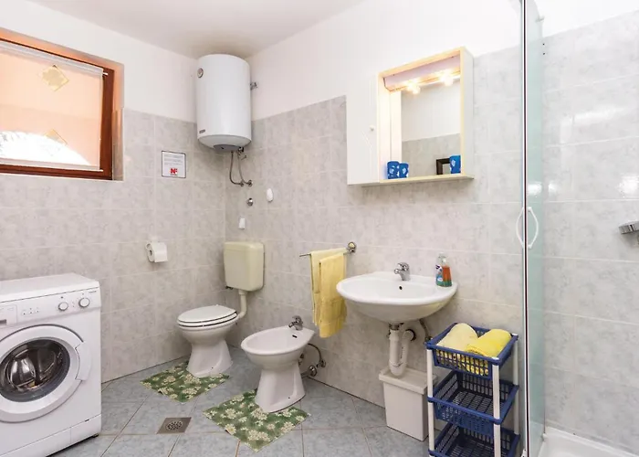 Appartement Beautiful In With Wifi