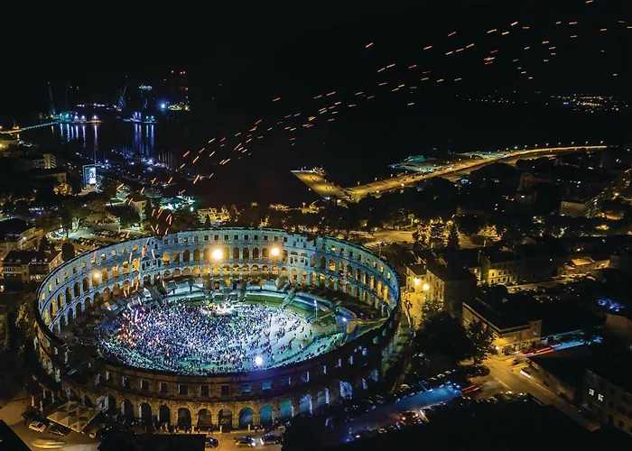 Beautiful Apartment In Pula With Wifi